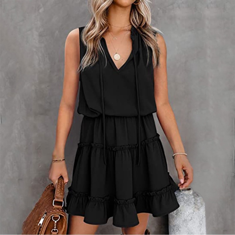 NWOT Mini Dress Summer V-Neck Fashion Sleeveless Pleated Mini Skirt Mini Dress